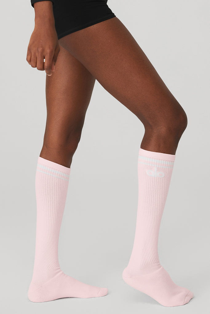 Alo Yoga Women's Knee-High Throwback Barre Sock - Powder Pink/White. 4