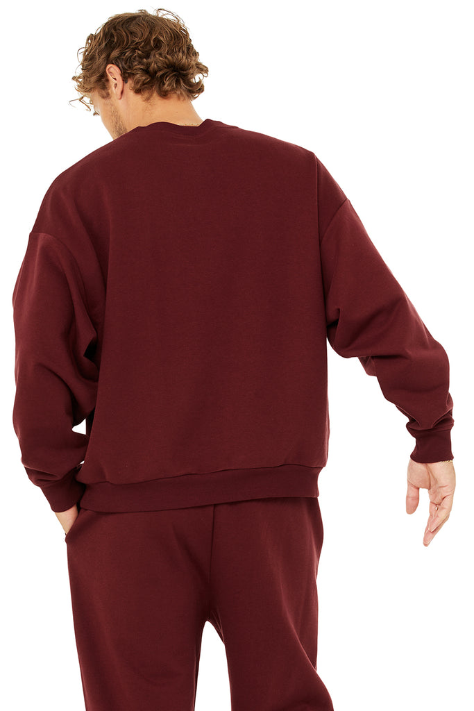 Alo Yoga Accolade Crew Neck Pullover - Cranberry. 4