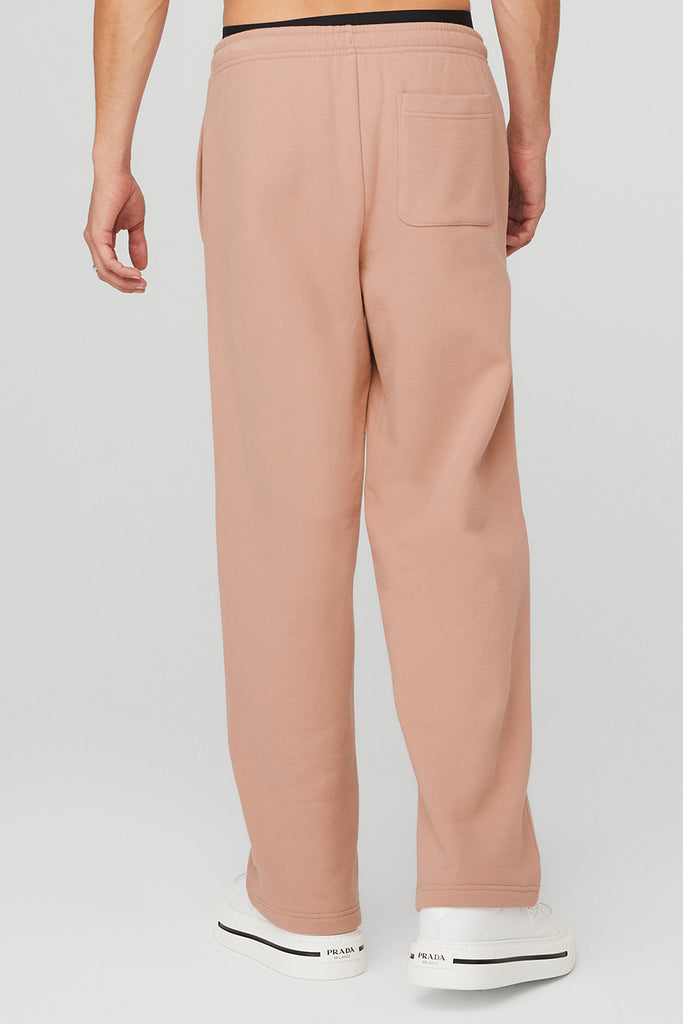 Alo Yoga Renown Sweatpant - Soft Clay. 4