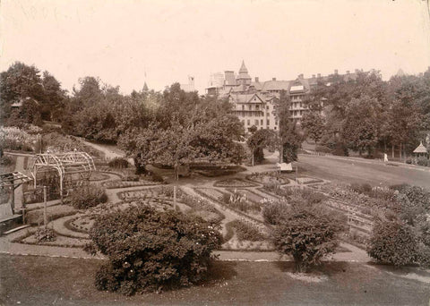 Victorian Show Garden, 1901