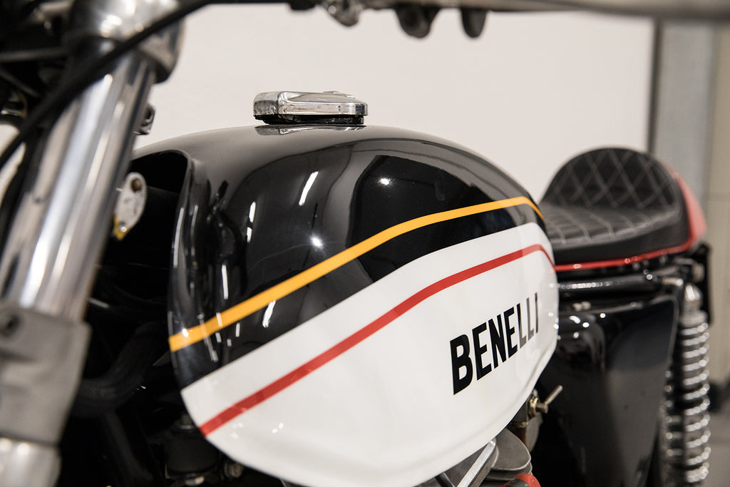 Apache Customs Benelli Tornado 650 detail tank