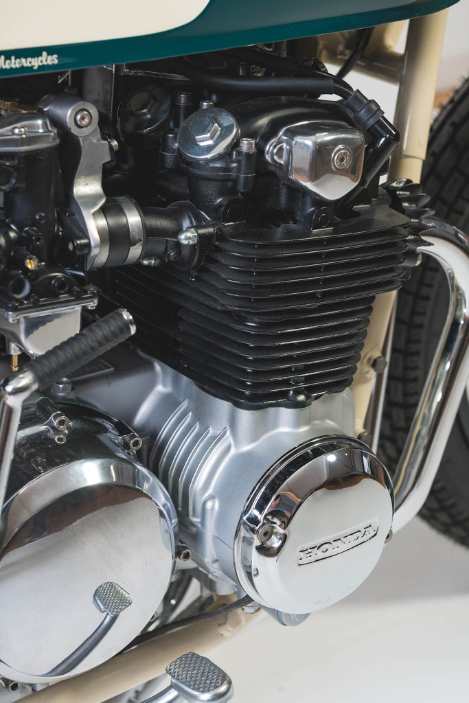 Apache Custom Honda CB 500 Four 1973 detail engine