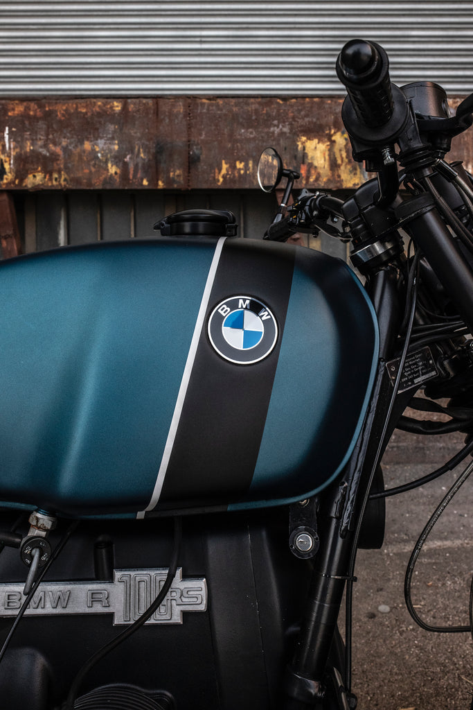 bmw r100 rs 1979 apache customs detail gastank blu