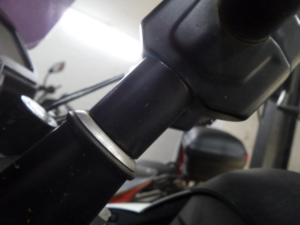 dominar 400 handlebar riser