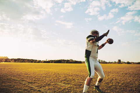 wearing-an-arm-sleeve-can-help-improve-and-support-your-next-throw