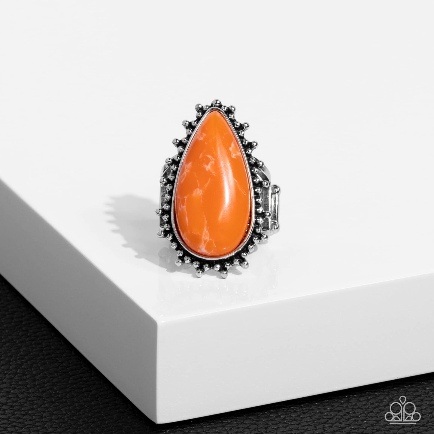 Down-to-Earth Essence - Orange Ring - Bling by Danielle Baker