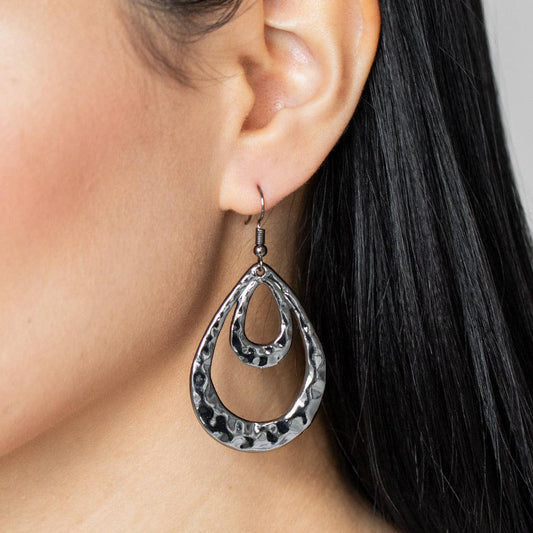 Museum Muse - Black Hammered Earrings- A Large Selection Hand-Chains And Jewelry On rainbowartsreview,Women's Jewelry | Necklaces, Earrings, Bracelets