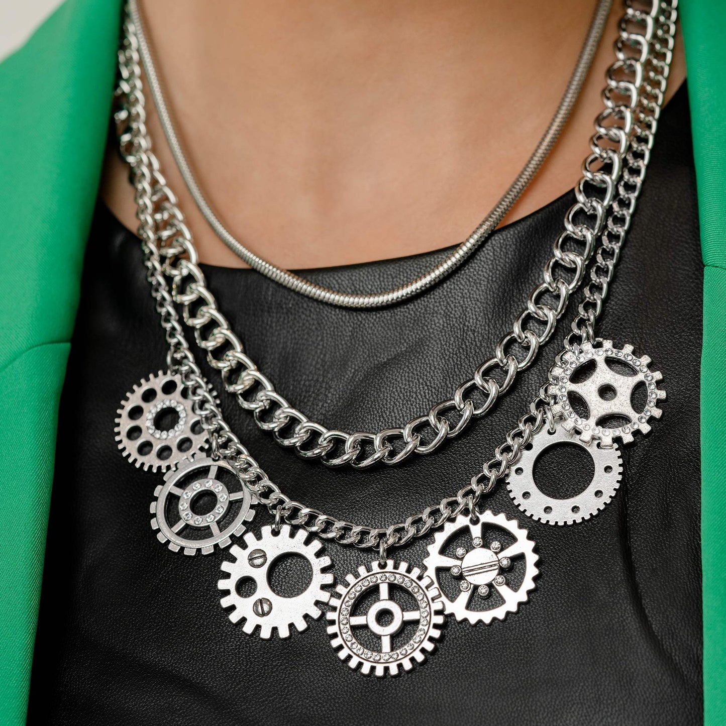 Running Out of STEAMPUNK - White Necklace - April 2023 Paparazzi Fashion Fix
