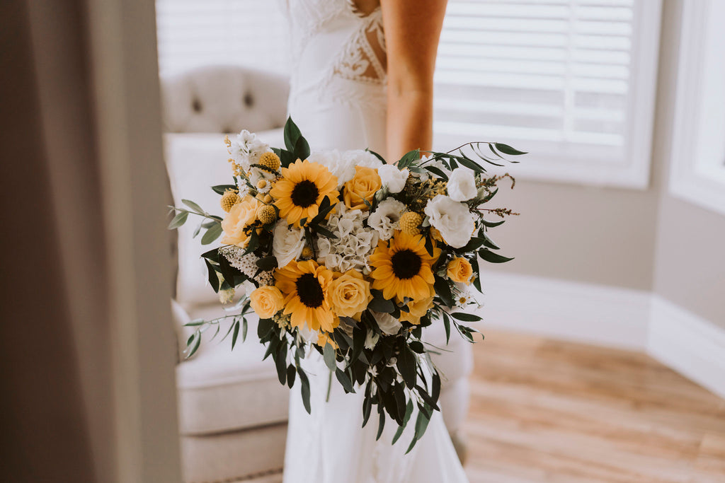 The Wild Flower Weddings_Sunflower Bridal Bouquet