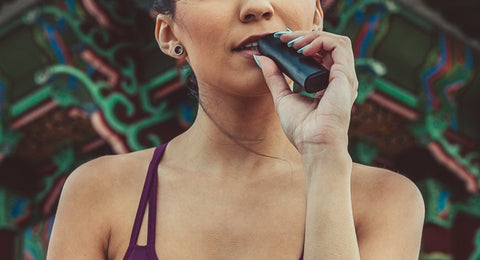 PAX 3 features lip-sensing technology for customized vapor production.