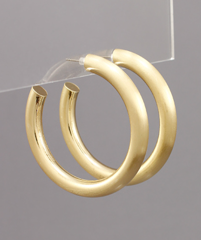 Large Hoop- Matte Gold