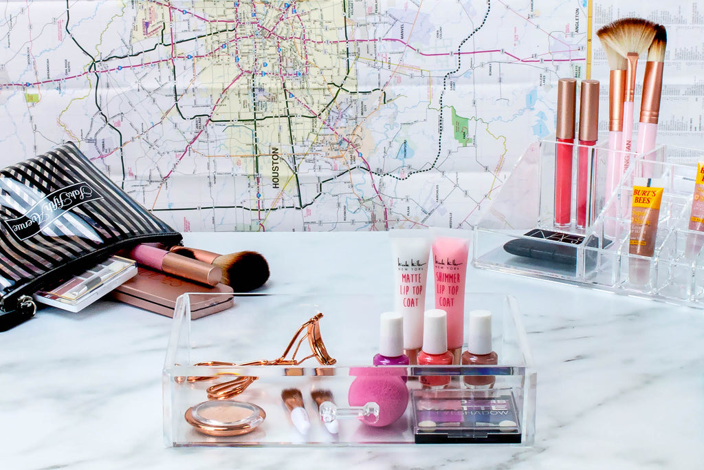 Sorbus Beauty - Organize your Travel Makeup for quick take off!