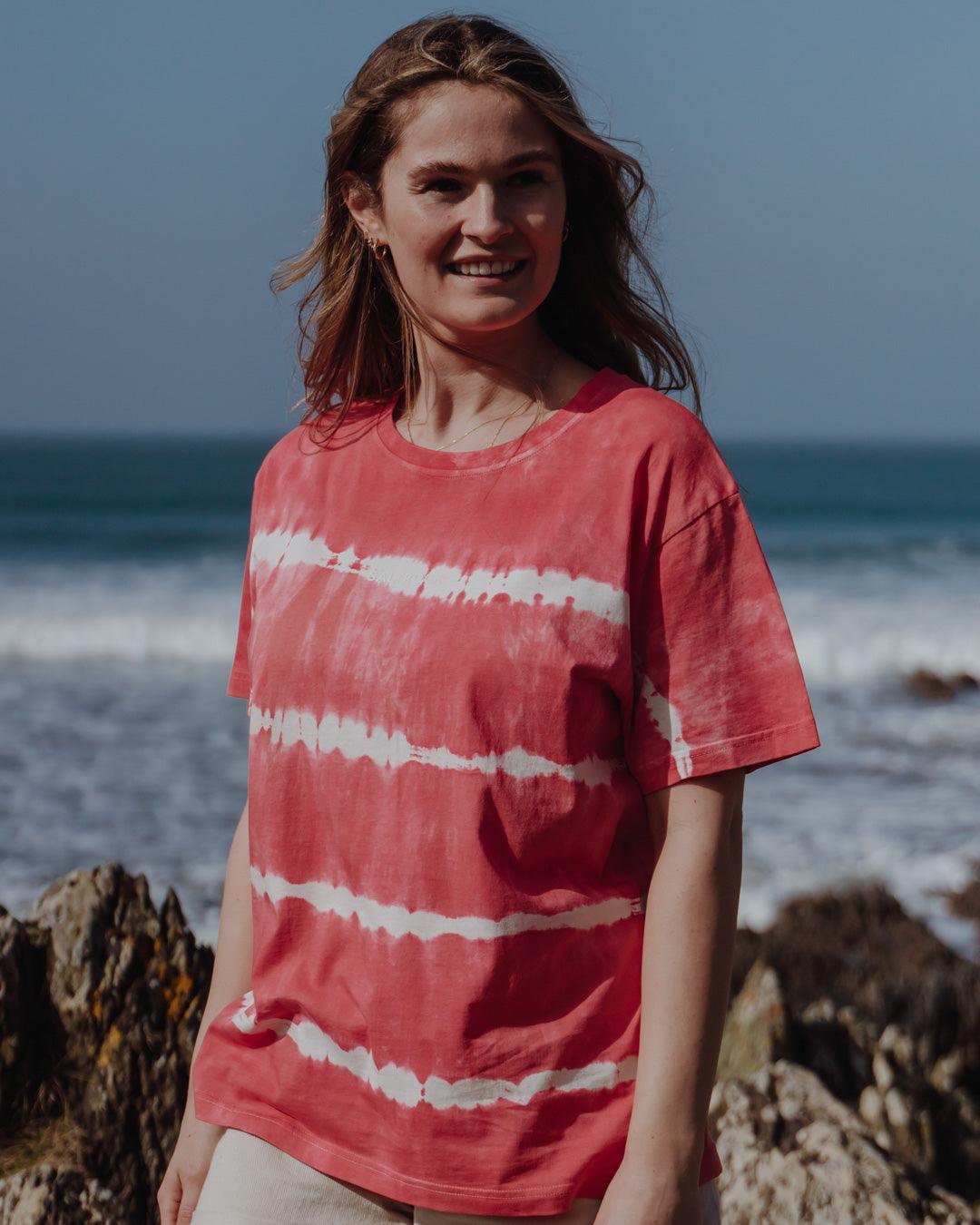 Lineal - Womens Tie Dye Boyfriend Fit T-Shirt - Coral