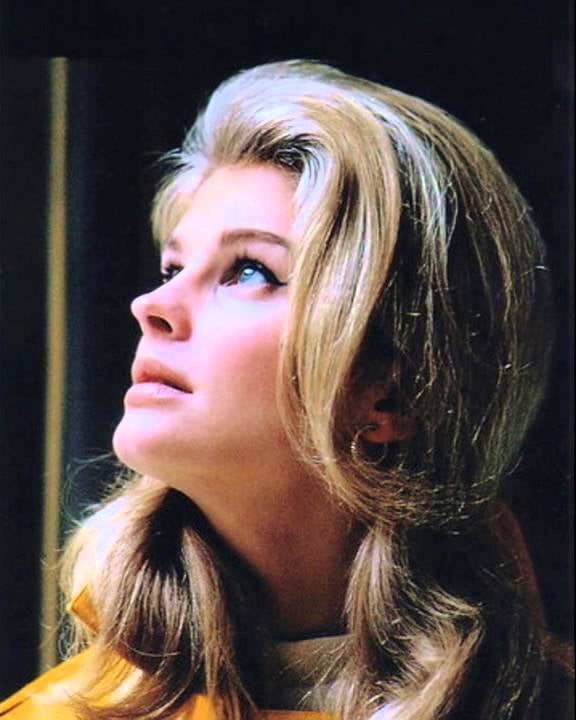 Candice Bergen - Muse of Carnal Flower by Frederic Malle - Les Senteurs