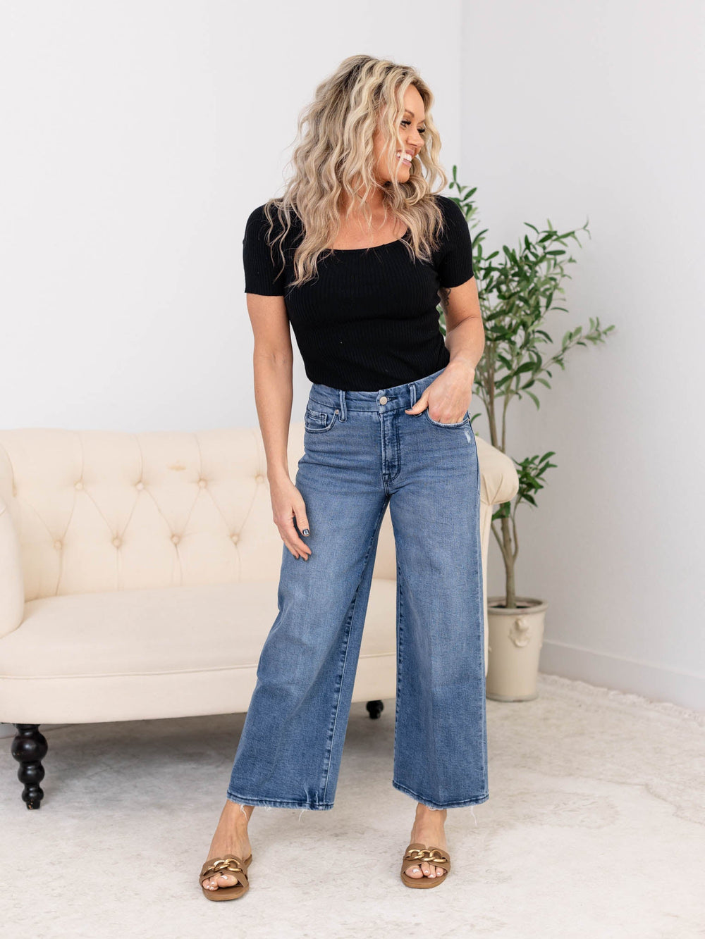 Good American Good Waist Crop PalazzoDenim jeans