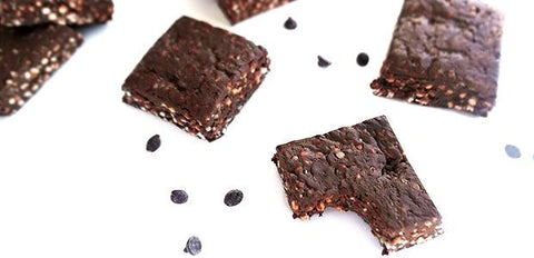 Recette santé : Carrés croustillants au chocolat sans cuisson