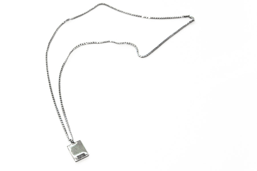 BACKYARD silver necklace with pendant