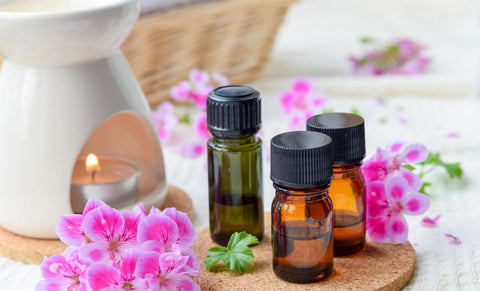 5 Ways to Use Essential Oils Without a Diffuser