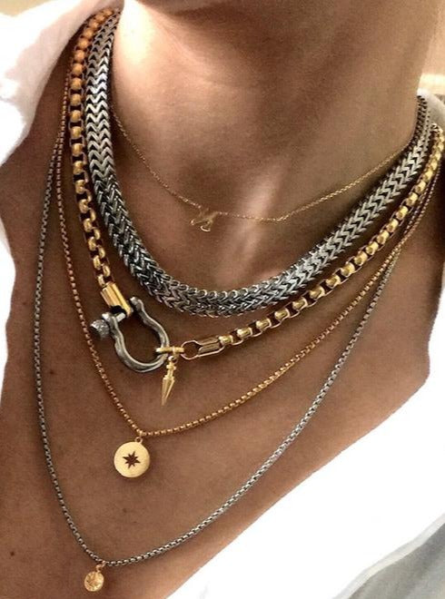 Herradura Necklace Set