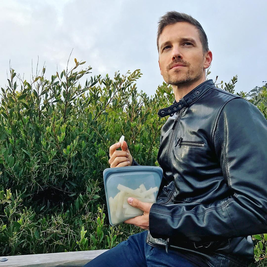 Liana Blackburn's husband snacking with stasher bag 