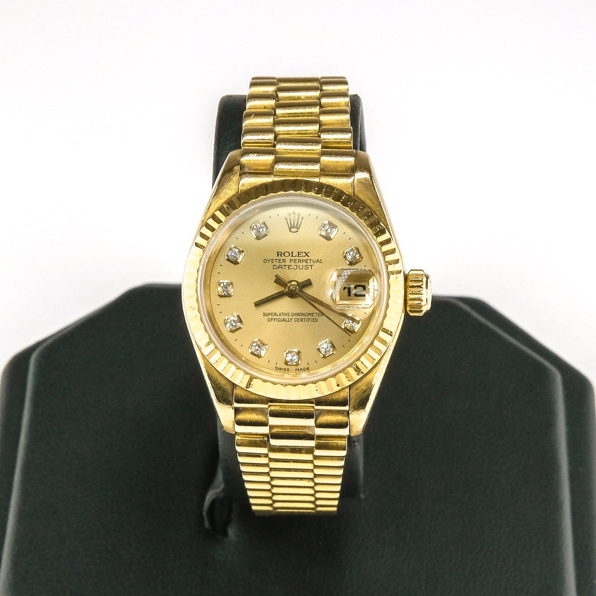 rolex oyster perpetual datejust superlative chronometer officially certified 18k