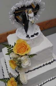Pittsburgh Penguins cake topper wedding groom's cake top NHL Hockey FunWeddingThings.com