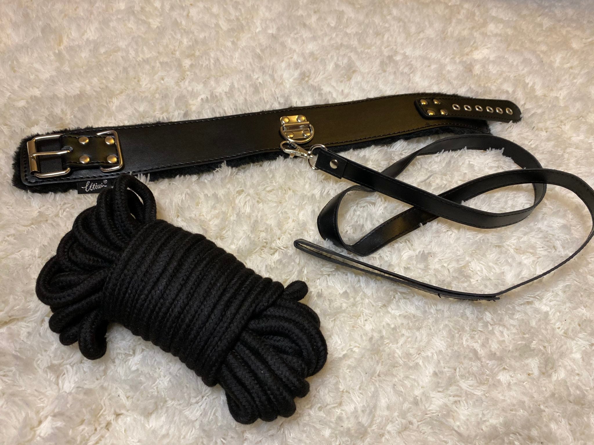 UTIMI 11-IN-1 BDSM BONDAGE RESTRAINTS SEX TOYS KITS ALL IN ONE