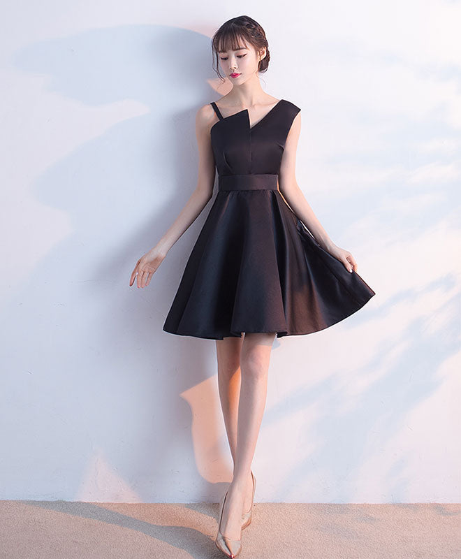 black simple homecoming dresses