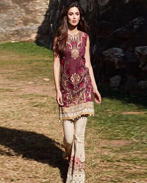 Ladies Full Pure Lawn Embroidered Suit With Fantastic Printed Chiffon Dupatta (Replica)(Unstitched)