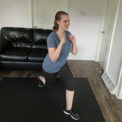 Curtsey-to-Reverse Lunge 1