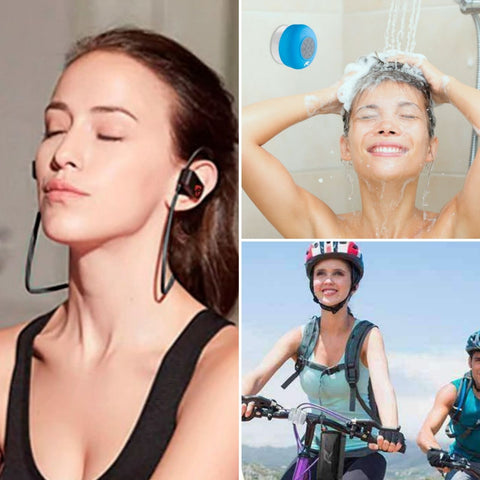 Mujeres usando bocinas y audífonos