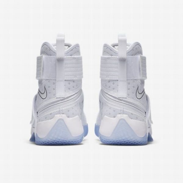 lebron soldier 10 flyease