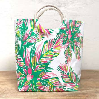 Graphic Print Shore Tote Bag