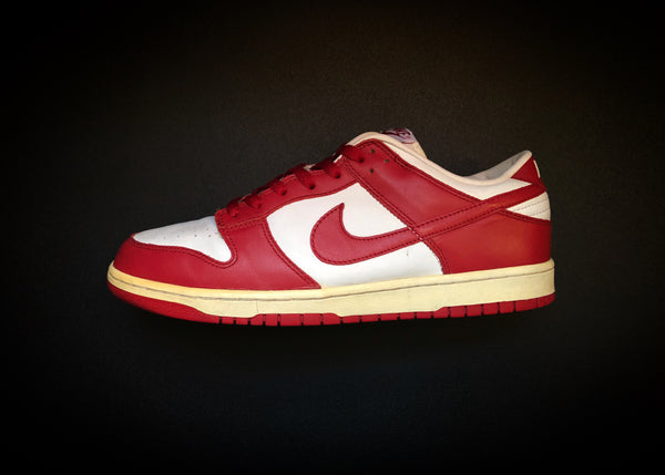 nike dunk low varsity red 2005