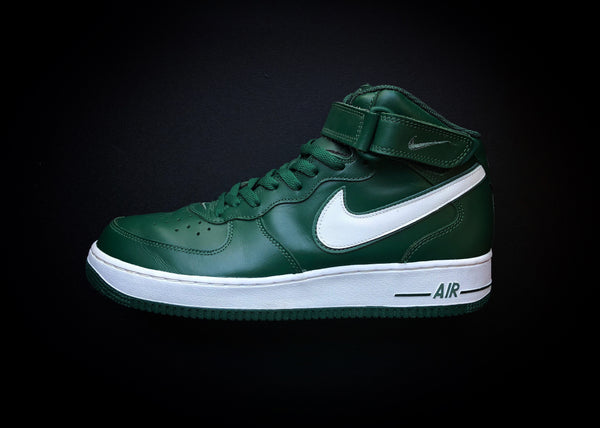 NIKE AIR FORCE 1 MID LE \