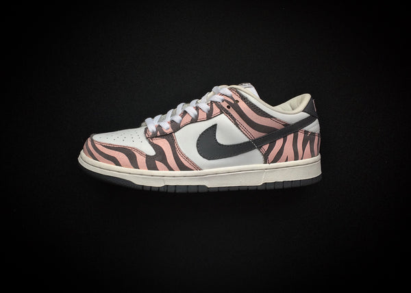 nike dunk low daktari