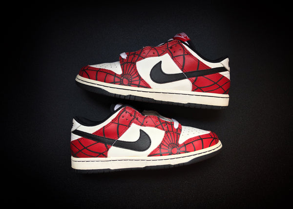 nike dunk low spiderman