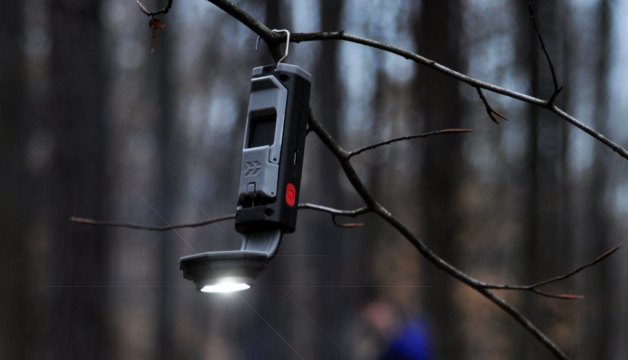 Use the FLEXIT Pocket Light hands-free with hanging hook like on a tree branch | STKR Concepts