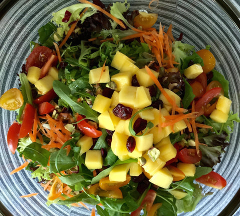 A crunchy and sweet salad