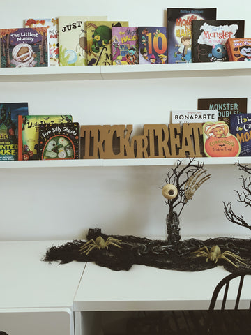 Kids Halloween Bookshelf