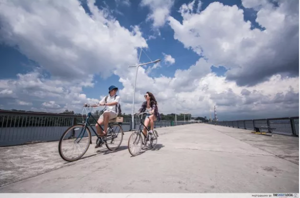 Bobbin Bramble, Bobbin Metric, Cycling at Woodlands Jetty, FootLoops