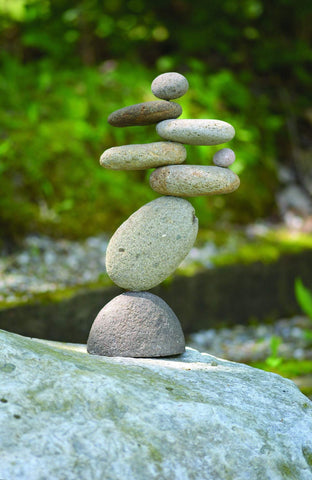 Happy Gardens - 8 Stone Cairn Statue