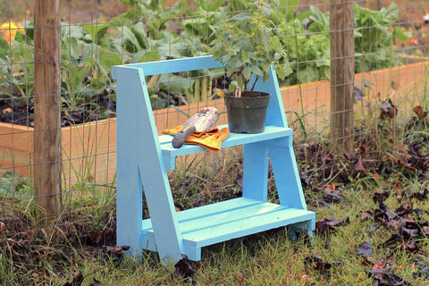 Happy Gardens - DIY Garden Shelf