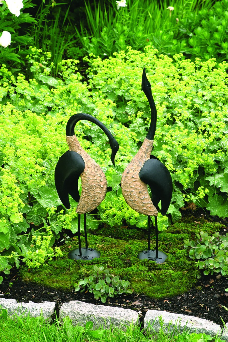 Happy Gardens -  Geese Pair; 1 Standing, 1 Bowing