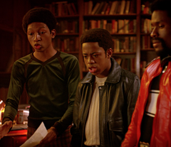 The Get Down - Boo-Boo Kipling's Beige Sweater T-Shirt