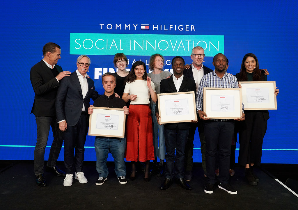 Tommy Hilfiger Social Innovation Challenge Auf Augenhoehe Fashion for Little people dwarfism inclusive fashion