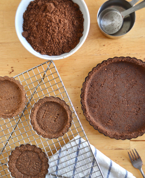 Small and Large cannoli Crumb tarts made with Original Cannoli chips