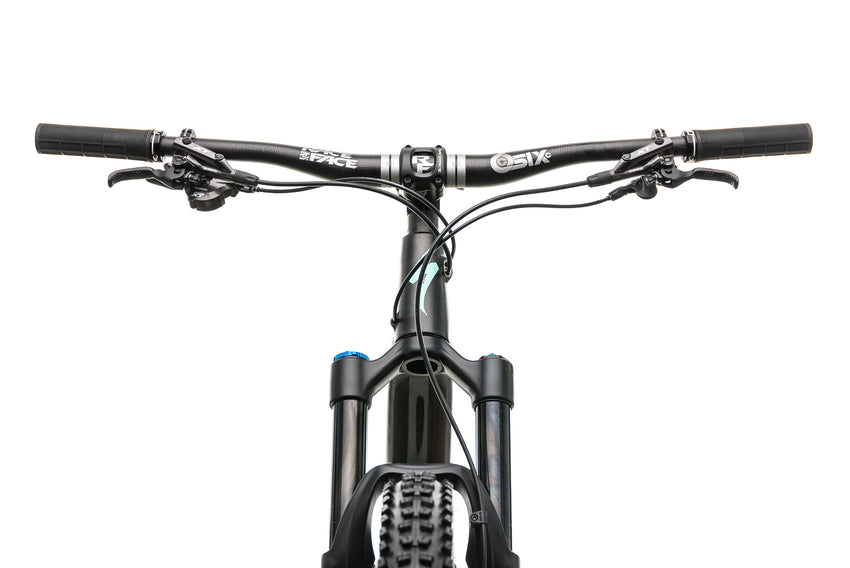 Specialized Stumpjumper Evo Pro 27.5 Mountain Bike - 2019, S3 cockpit