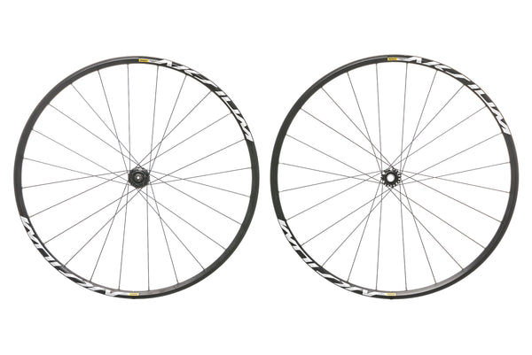 mavic aksium disc 700c wheelset