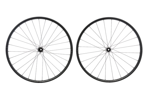 hollowgram 23 carbon wheelset